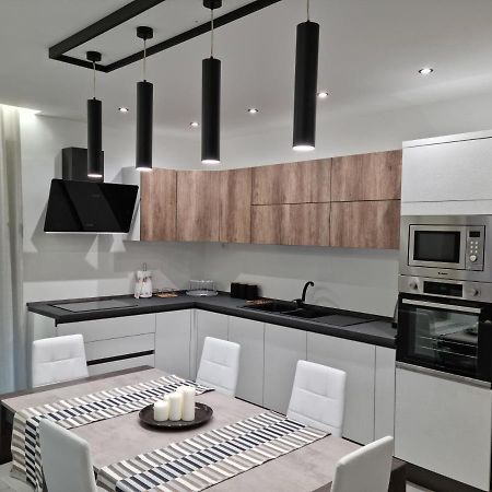 Kd Apartment, Accogliente, Moderno E Spazioso. Castel di Sangro Kültér fotó